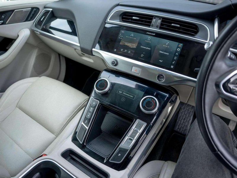 JAGUAR I-Pace